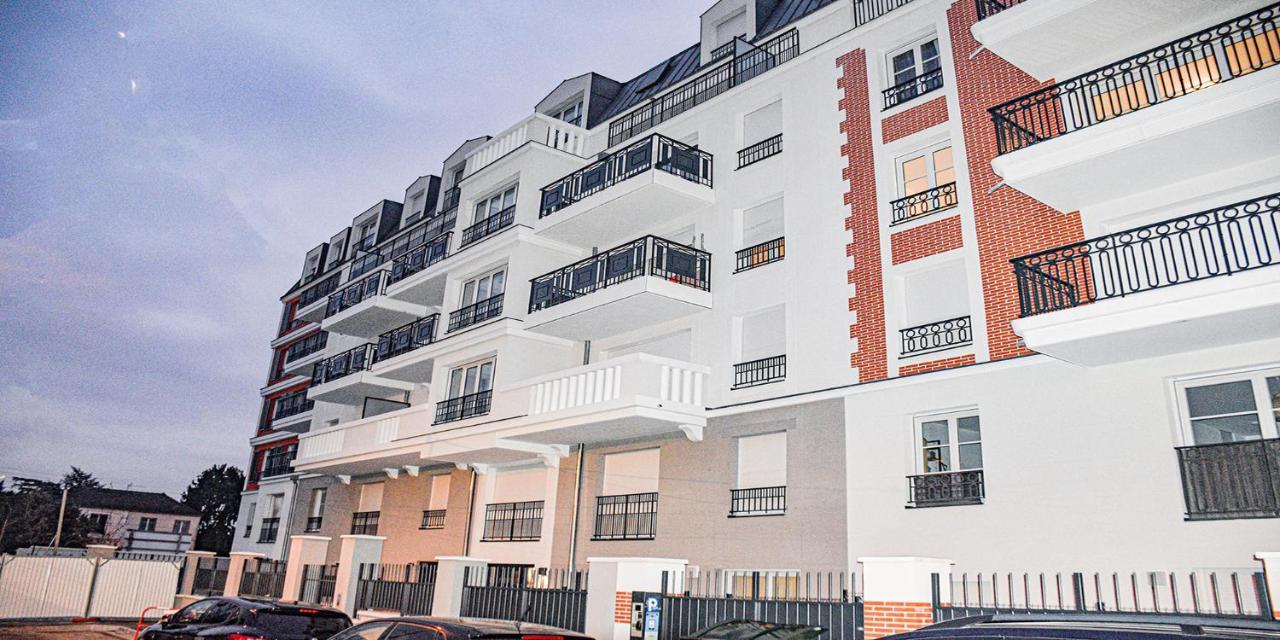 Superbe Appartement Entre Paris Et Disneyland Gagny Exterior photo